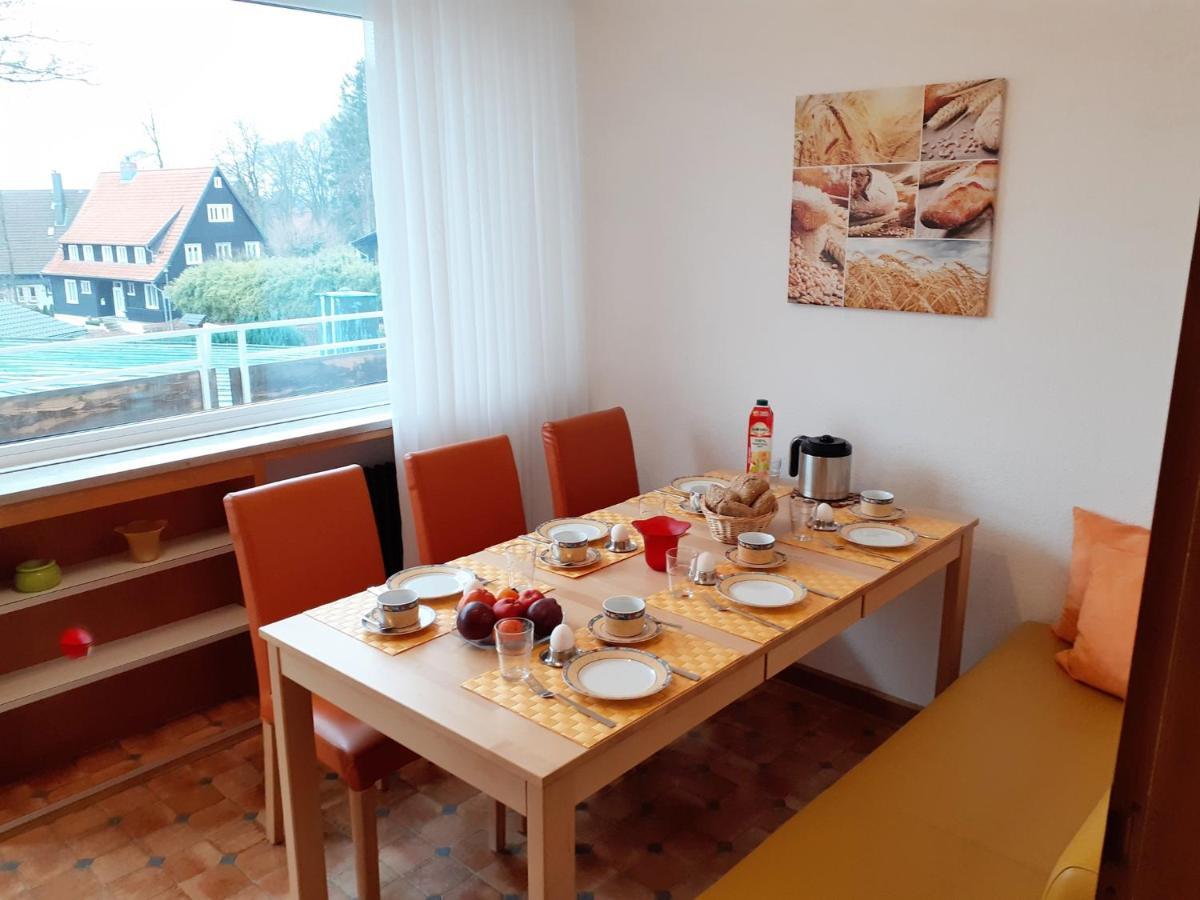 Premium-Ferienwohnungen Bergblick Im Haus Hopfe กอสลาร์ ภายนอก รูปภาพ